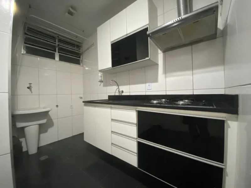 Apartamento à venda com 1 quarto, 38m² - Foto 3