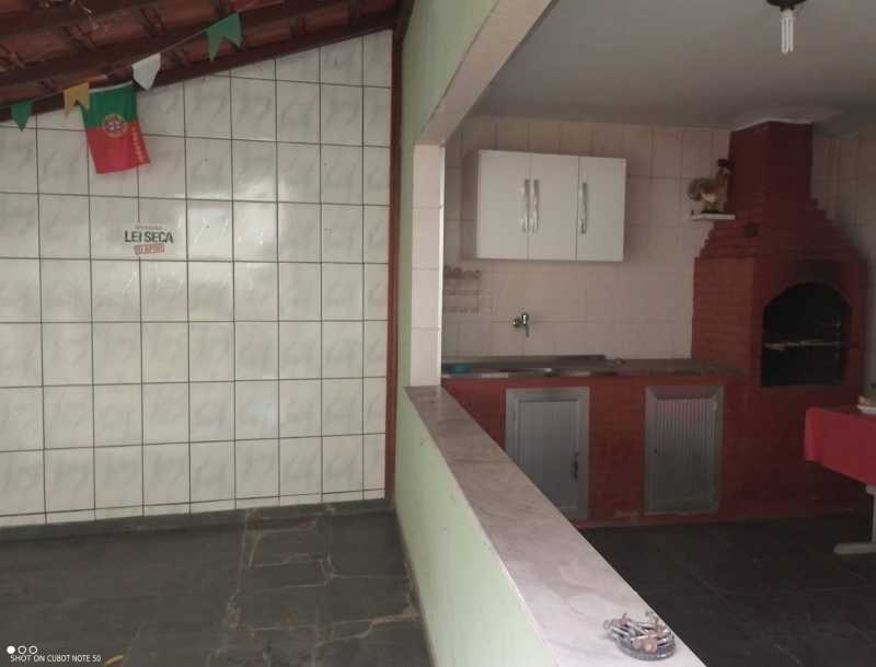 Casa à venda com 3 quartos, 198m² - Foto 9