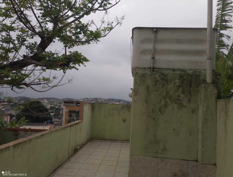 Casa à venda com 3 quartos, 198m² - Foto 11