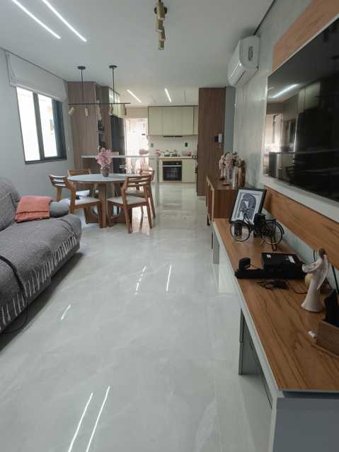 Apartamento à venda com 3 quartos, 170m² - Foto 8