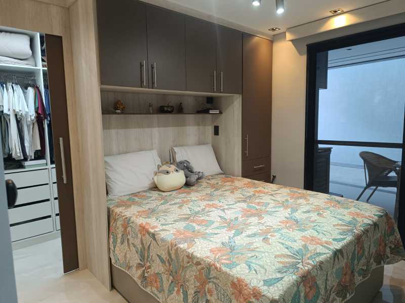 Apartamento à venda com 3 quartos, 170m² - Foto 9