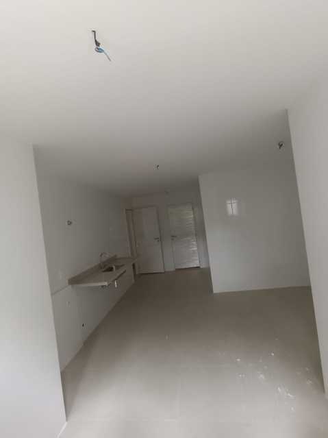 Apartamento à venda com 3 quartos, 128m² - Foto 10