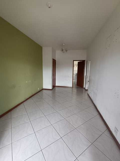 Apartamento à venda com 2 quartos, 80m² - Foto 7