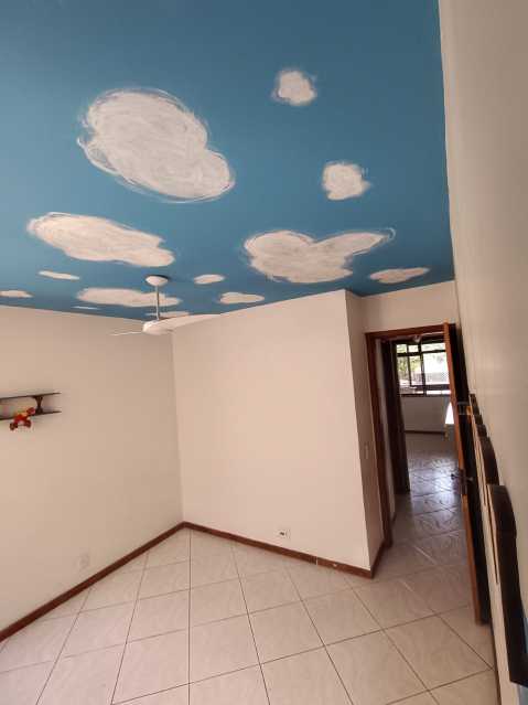 Apartamento à venda com 2 quartos, 80m² - Foto 9