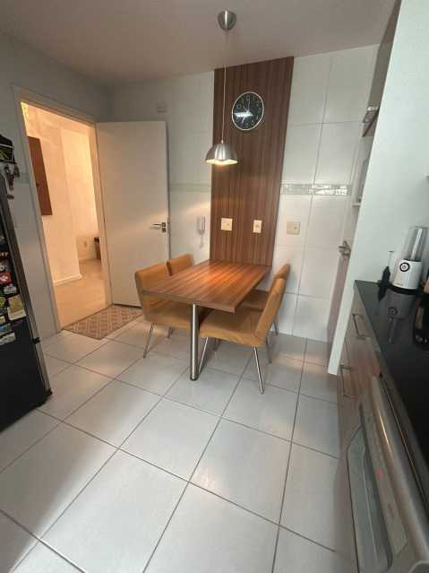 Apartamento à venda com 4 quartos, 160m² - Foto 18