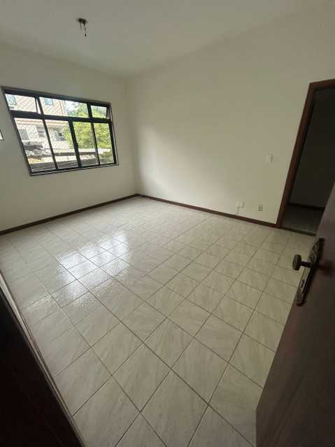 Apartamento para alugar com 2 quartos, 115m² - Foto 2