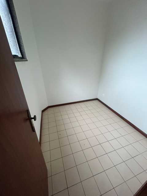 Apartamento para alugar com 2 quartos, 115m² - Foto 9