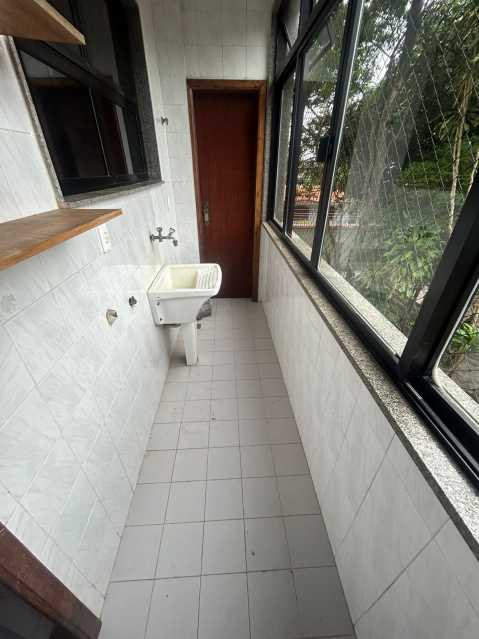 Apartamento para alugar com 2 quartos, 115m² - Foto 10