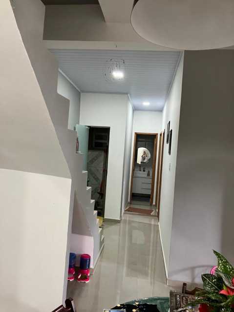 Casa à venda com 2 quartos, 90m² - Foto 9