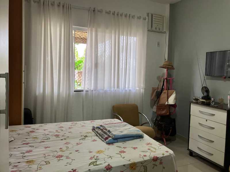 Casa à venda com 2 quartos, 90m² - Foto 11