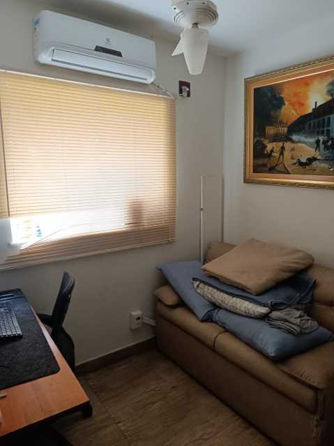 Casa à venda com 3 quartos, 180m² - Foto 11