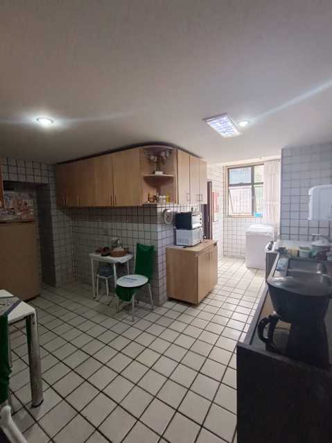 Apartamento à venda com 3 quartos, 120m² - Foto 24