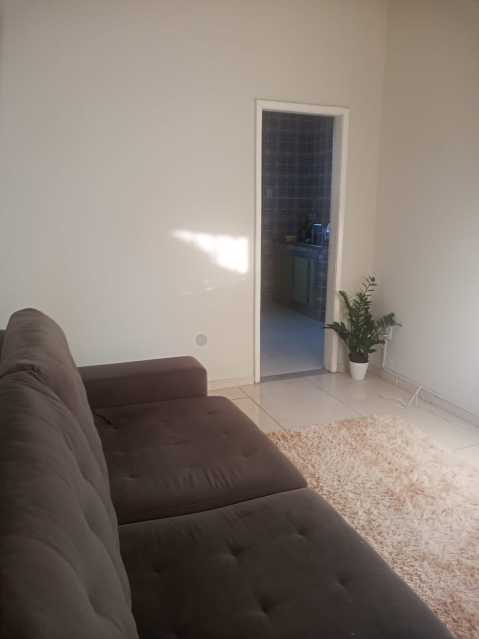 Apartamento à venda com 2 quartos, 62m² - Foto 4