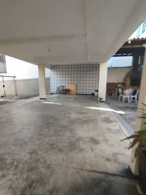 Apartamento à venda com 2 quartos, 62m² - Foto 12