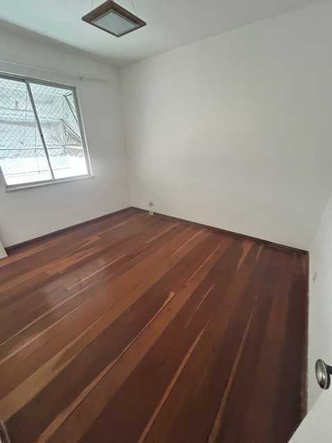 Apartamento à venda com 2 quartos, 90m² - Foto 2