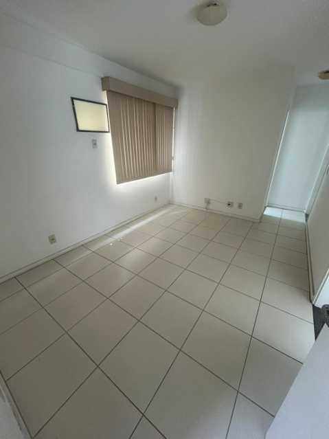 Apartamento à venda com 1 quarto, 50m² - Foto 3