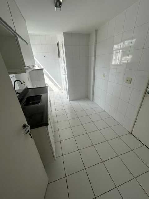 Apartamento à venda com 1 quarto, 50m² - Foto 8