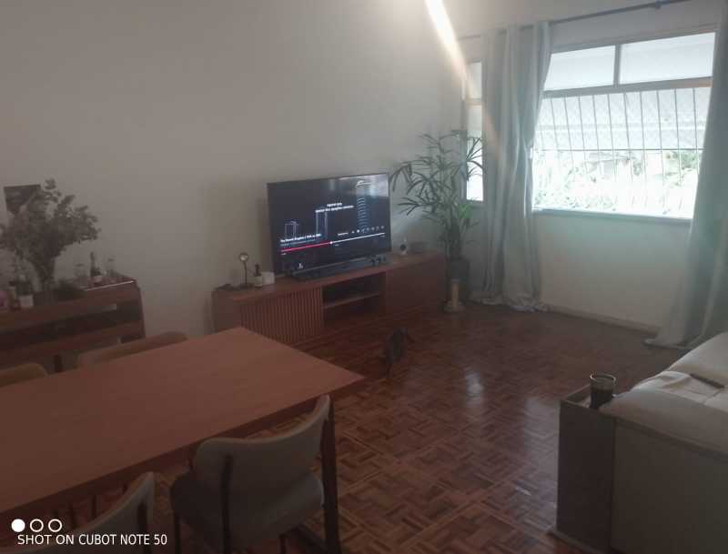 Apartamento à venda com 3 quartos, 100m² - Foto 3