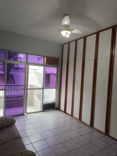 Apartamento à venda com 2 quartos, 95m² - Foto 13