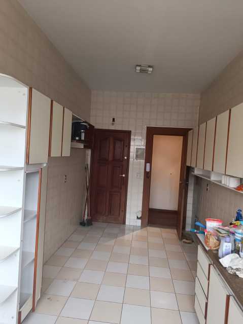 Apartamento à venda com 2 quartos, 95m² - Foto 18