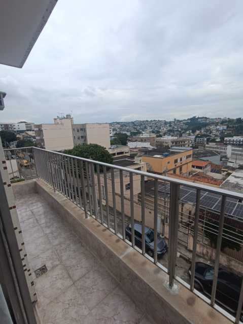 Apartamento à venda com 3 quartos, 140m² - Foto 6