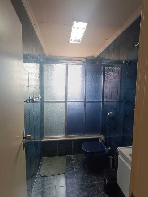 Apartamento à venda com 3 quartos, 140m² - Foto 10