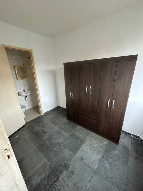 Apartamento para alugar com 2 quartos, 80m² - Foto 9