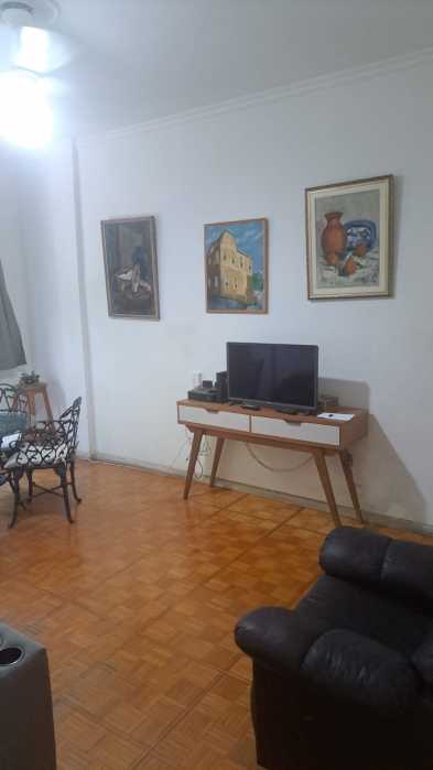 Apartamento à venda com 2 quartos, 80m² - Foto 3