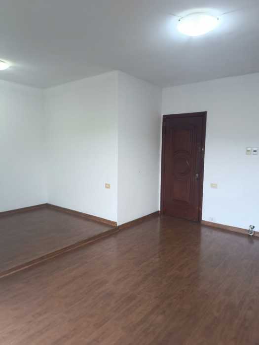 Apartamento à venda e aluguel com 3 quartos, 120m² - Foto 3