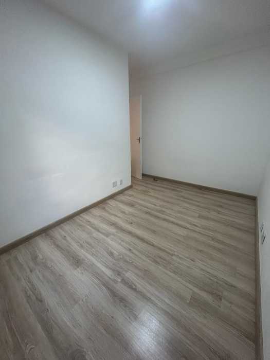 Apartamento à venda com 2 quartos, 60m² - Foto 3