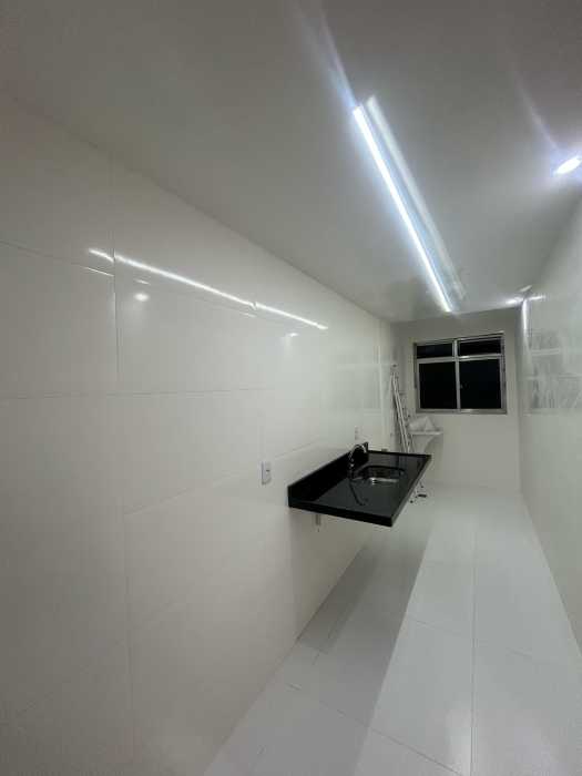 Apartamento à venda com 2 quartos, 60m² - Foto 5