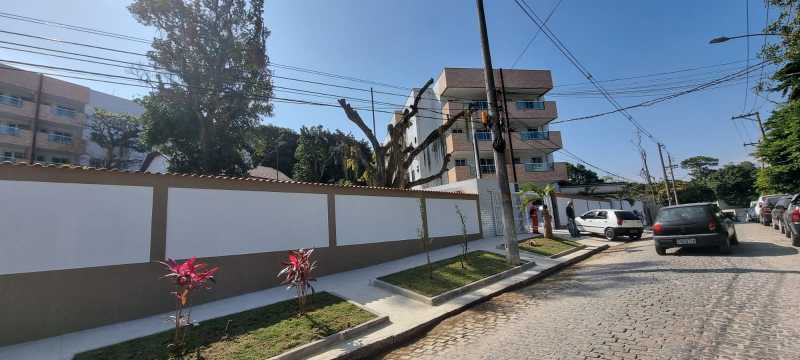 Apartamento à venda com 2 quartos, 62m² - Foto 3