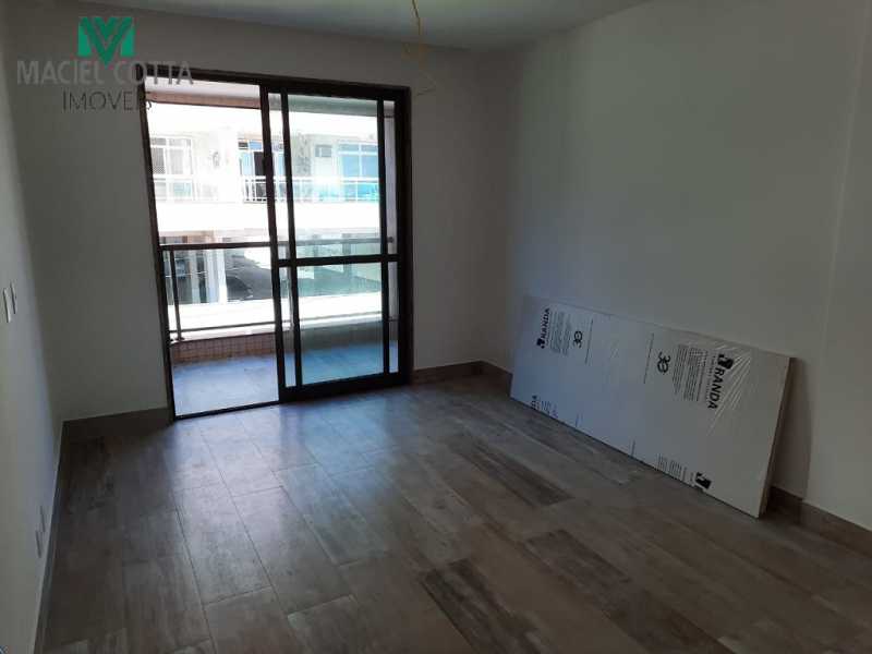 Apartamento à venda com 3 quartos, 125m² - Foto 5