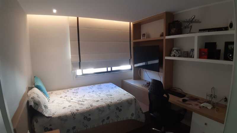 Apartamento à venda com 4 quartos, 180m² - Foto 10