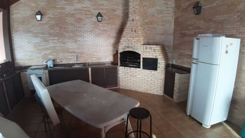 Apartamento à venda com 4 quartos, 180m² - Foto 14