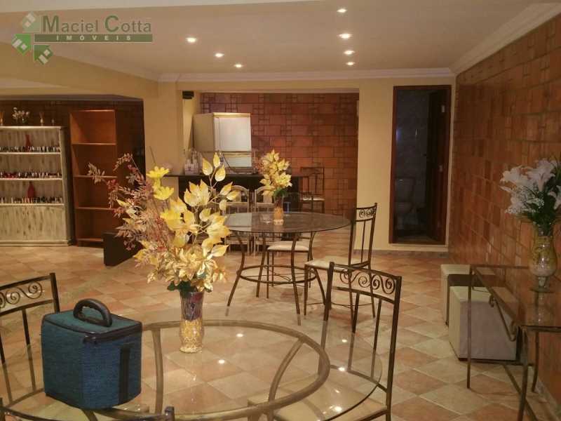 Casa à venda com 5 quartos, 986m² - Foto 14