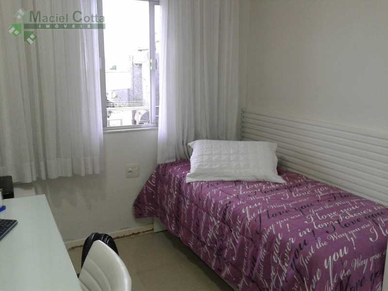 Apartamento à venda com 3 quartos, 110m² - Foto 9