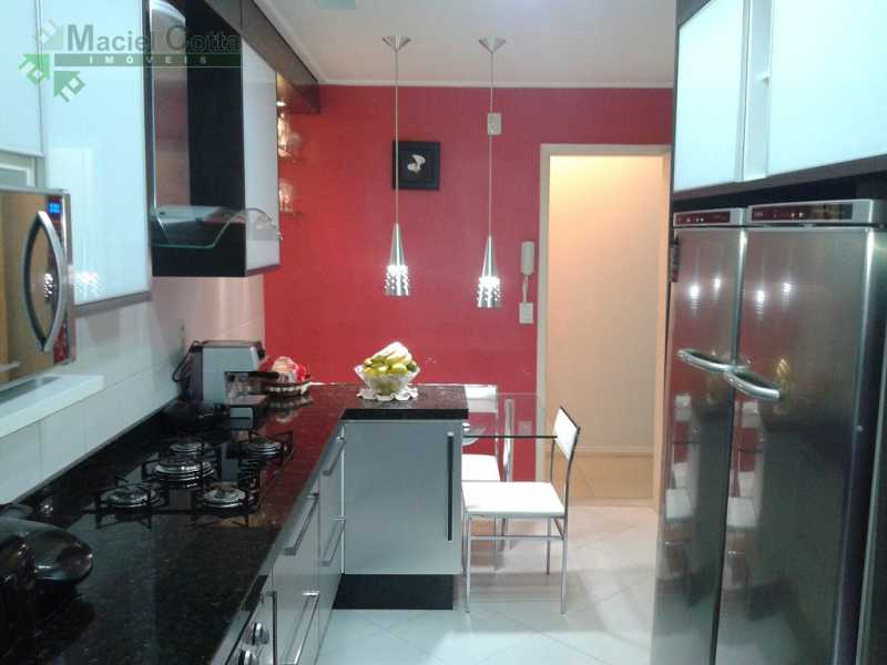 Apartamento à venda com 3 quartos, 110m² - Foto 22