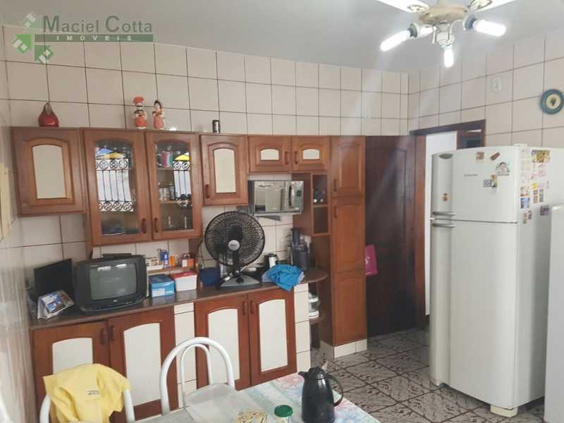 Casa à venda com 3 quartos - Foto 11