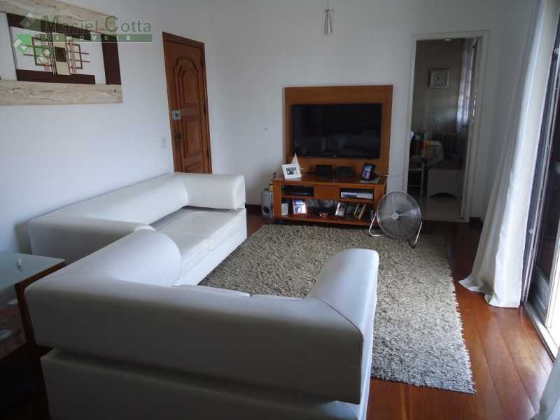 Apartamento à venda com 3 quartos, 100m² - Foto 3