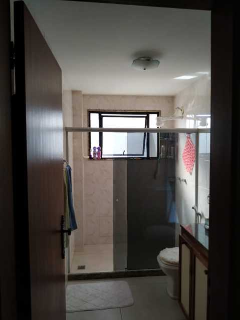 Apartamento à venda com 3 quartos, 160m² - Foto 13