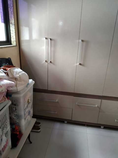 Apartamento à venda com 3 quartos, 160m² - Foto 18