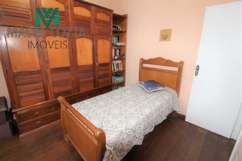 Apartamento à venda com 4 quartos, 200m² - Foto 12