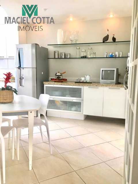 Apartamento à venda com 4 quartos, 200m² - Foto 20