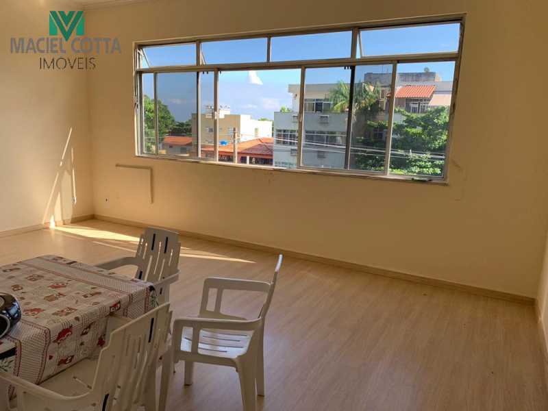 Apartamento à venda com 2 quartos, 115m² - Foto 1