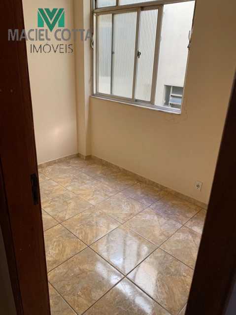 Apartamento à venda com 2 quartos, 115m² - Foto 11