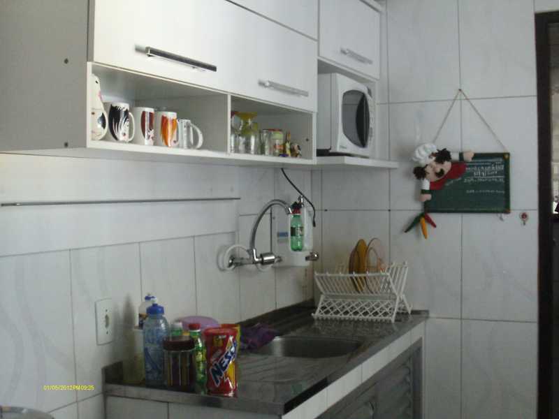 Casa à venda com 3 quartos, 100m² - Foto 9