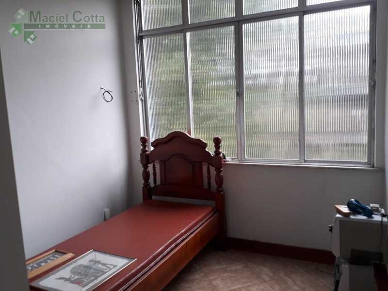 Apartamento à venda com 1 quarto, 40m² - Foto 3