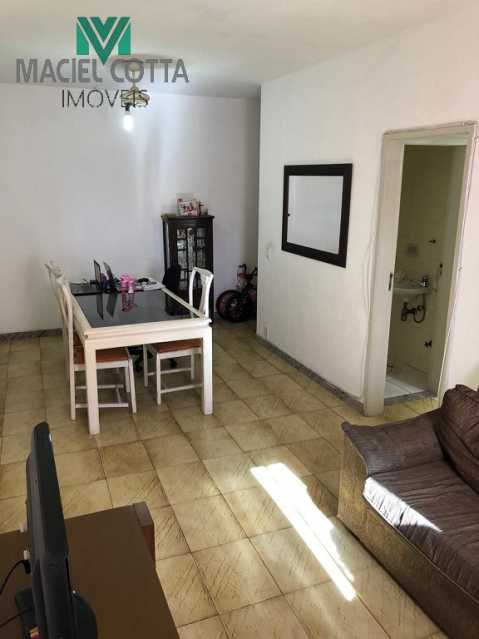 Apartamento à venda com 3 quartos, 60m² - Foto 1