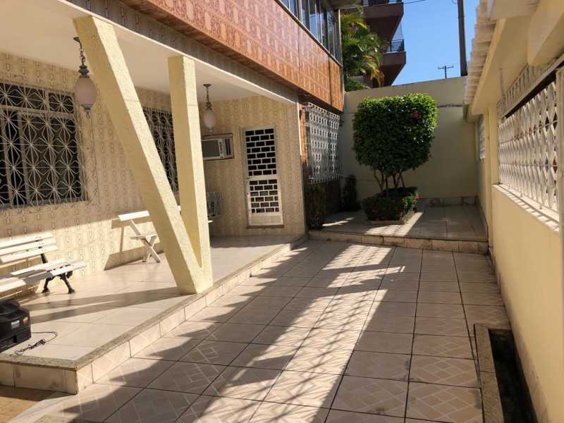 Casa à venda com 3 quartos, 130m² - Foto 10